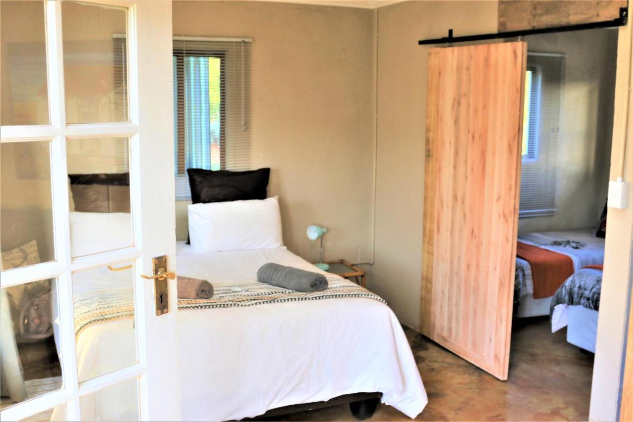 Round Here Self-catering Casa de Férias *